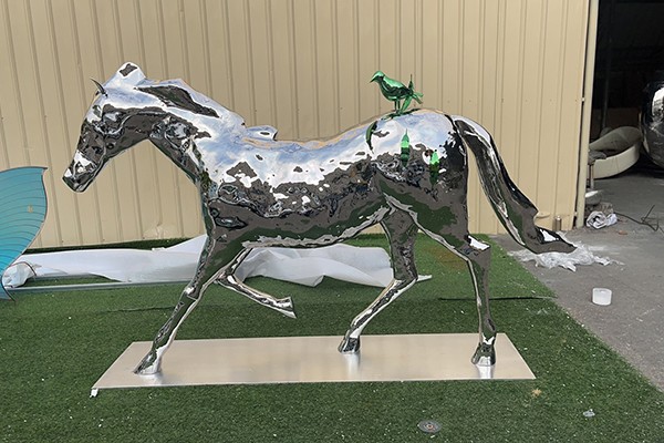 Custom Stainless Steel Walking Horse Sculpture | Mirror Polished Outdoor Art